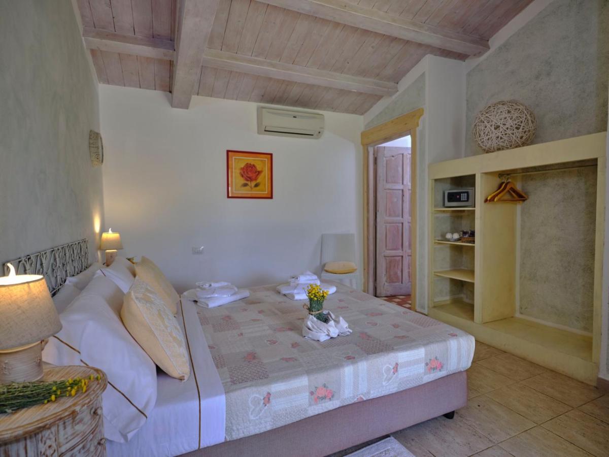 Hotel Tenute Murales - Turismo Rurale 2*
