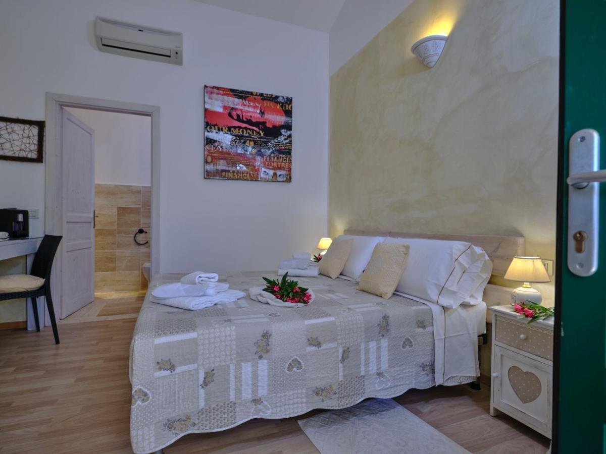 Tenute Murales - Turismo Rurale Hotel 2*
